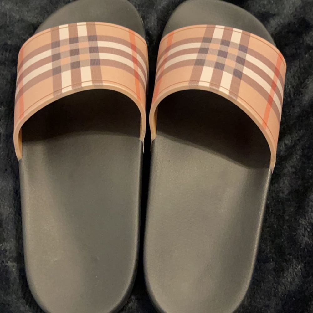 Burberry Slides